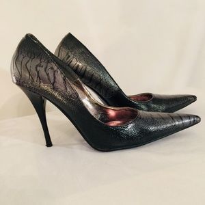 Promise Gray Snake Skin 4" Heels Pumps